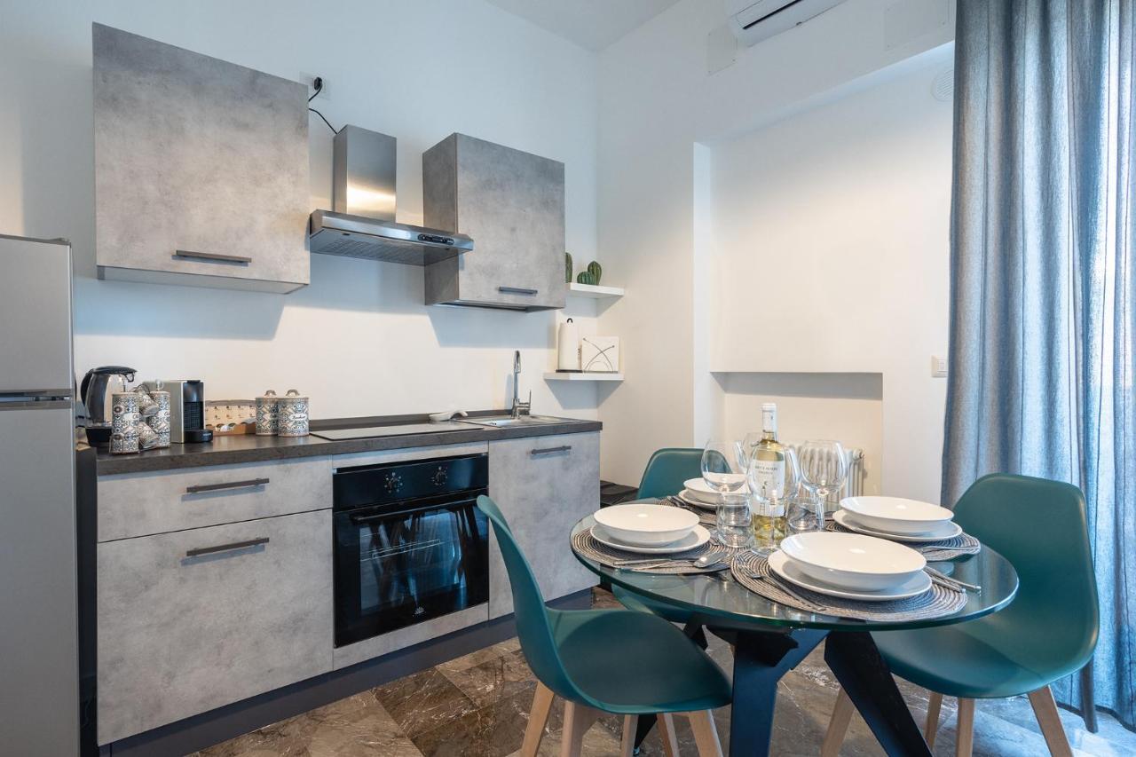 Annamaria - Central Station Charming Accommodation باري المظهر الخارجي الصورة