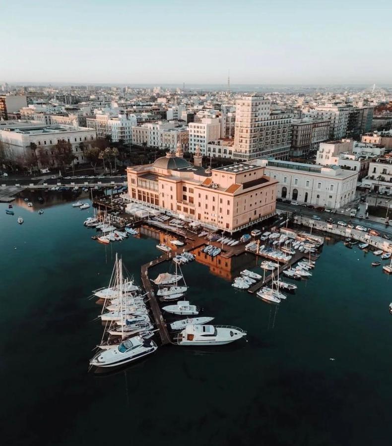 Annamaria - Central Station Charming Accommodation باري المظهر الخارجي الصورة